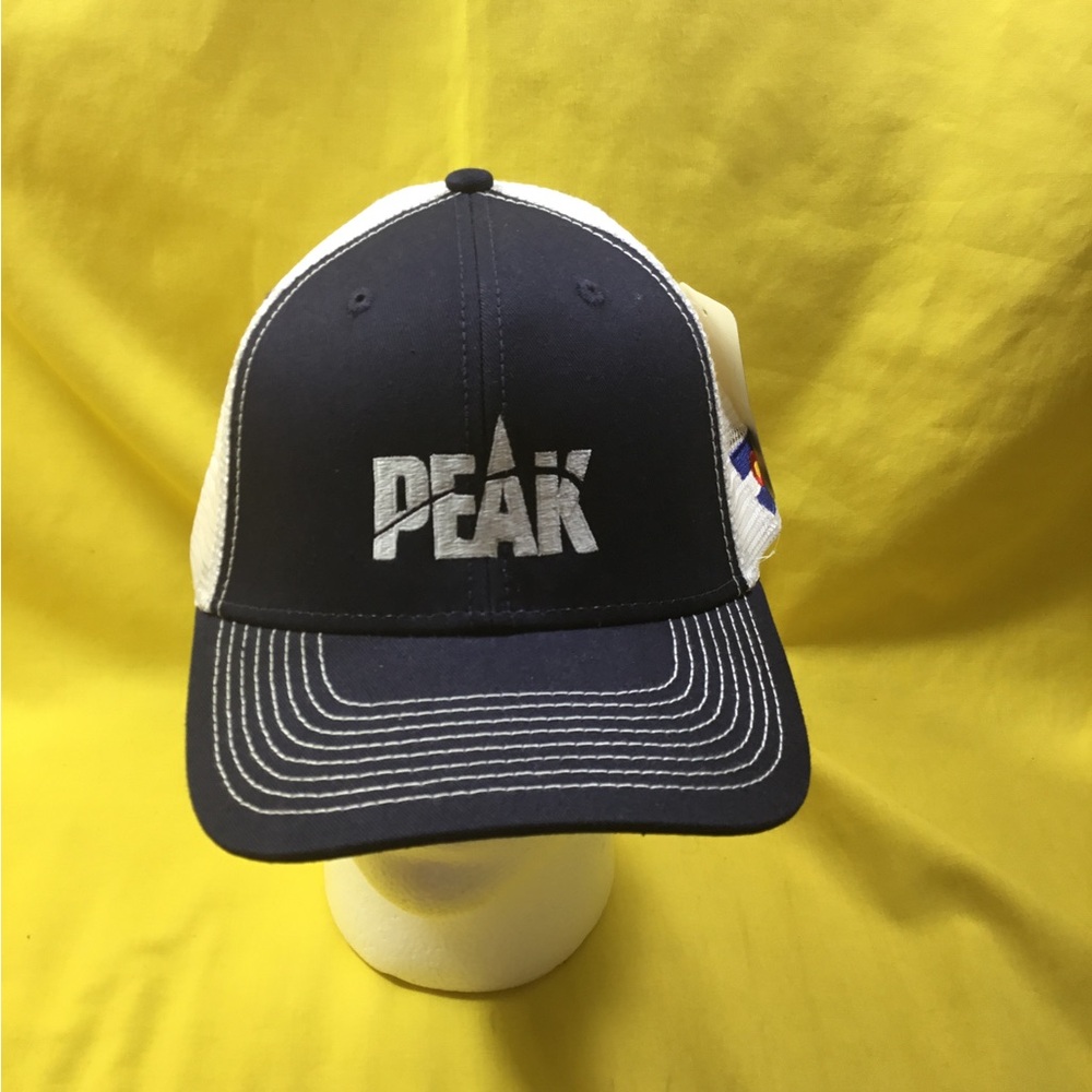 Peak Men's Navy and White Trucker Cap